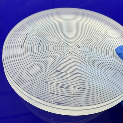 Fabriek Custom High Precision Slotted Quartz Sheet Drilling Fused Quartz Transparent Gepolijst