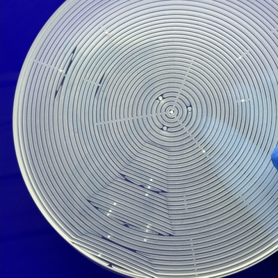 Fabriek Custom High Precision Slotted Quartz Sheet Drilling Fused Quartz Transparent Gepolijst
