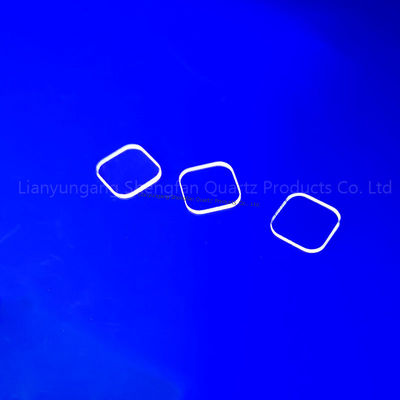 Laser snijden Kleine grootte Ultraviolette transparante gesmolten kwarts glasplaten Voor kamer ramen