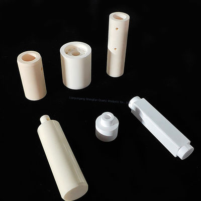 Aanpasbaar 1600° Hoogtemperatuurbestendige 99% Aluminium Keramische vuurvaste producten