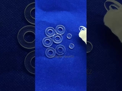 CNC op maat gemaakte, tegen hoge temperaturen bestand, ronde, vierkant geperst en gegroeveerd kwartsglasonderdelen